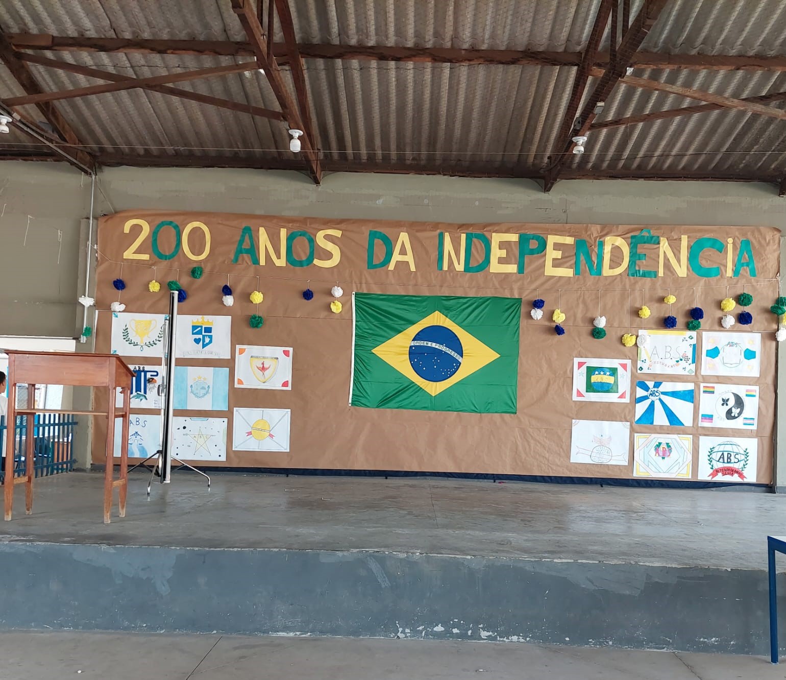 O bicentenário da independência do Brasil na escola